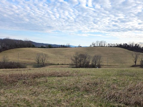 Large Multi-Use Acreage Tract