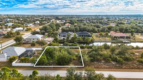 Waterfront Homesite in South Gulf Cove