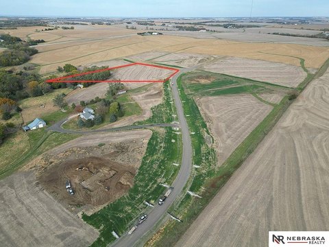 Residential Land in Springfield, NE