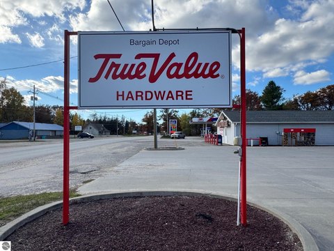 Hardware Retail Store with Loading Dock