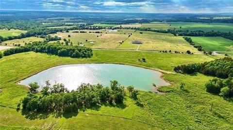 Agricultural Land With Ponds