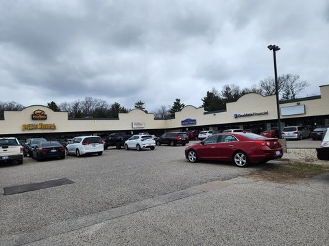 Retail Space in High-Traffic Area