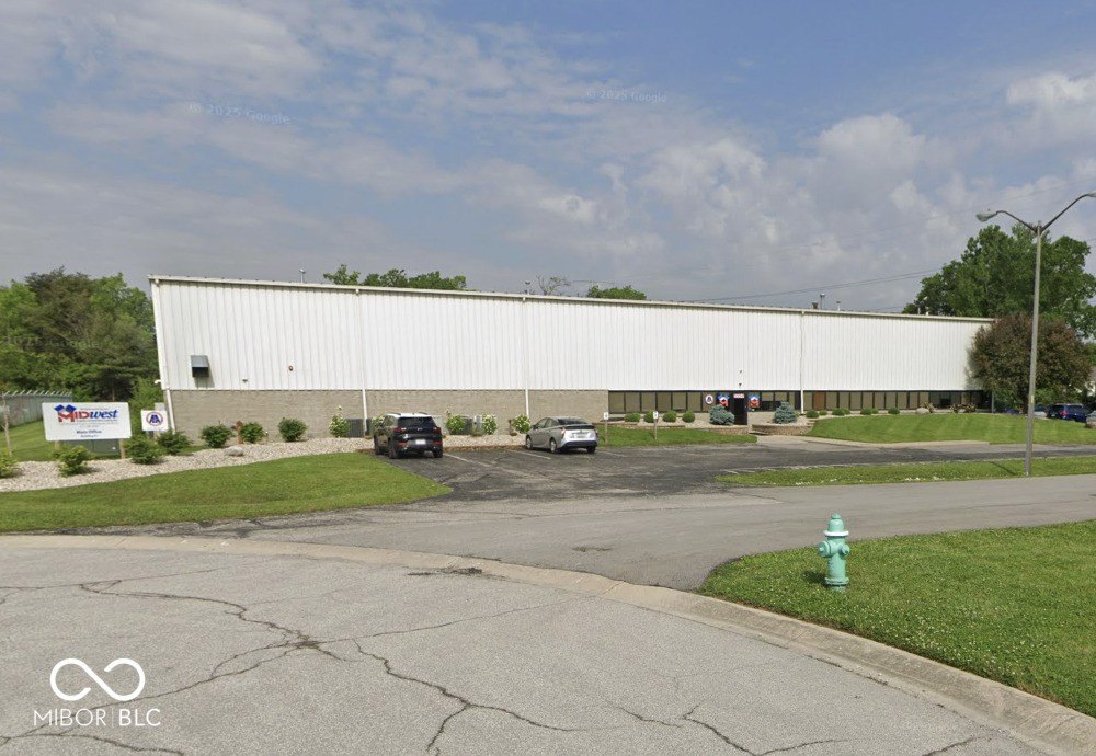 5550 Elmwood Ct, Indianapolis, IN 46203-6043