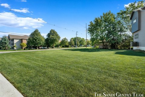 Buildable Lot in Grand Haven