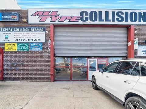 Brooklyn Warehouse with Mechanic Shop