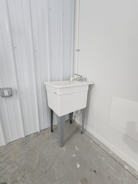 Picture 10