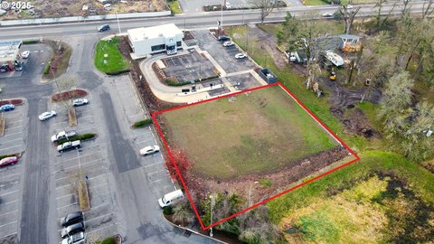 Commercial Land Near Starbucks