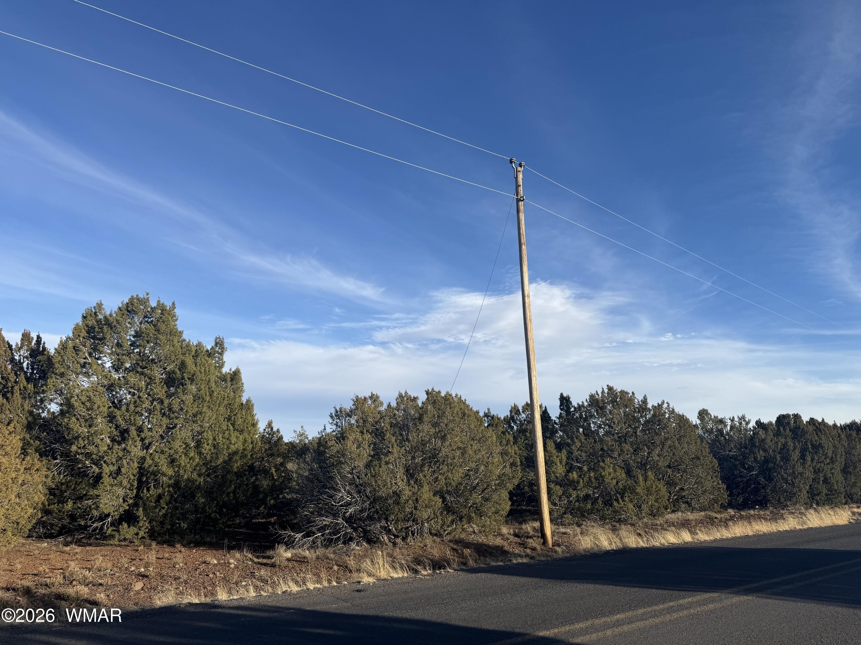Half-Acre Land in Vernon, AZ