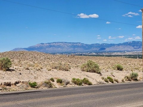 LAND - Albuquerque, NM