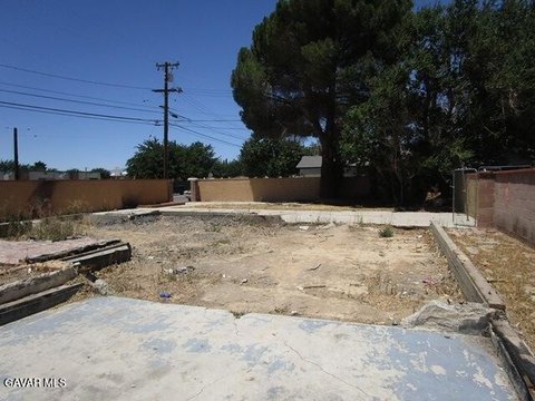 LAND - Lancaster, CA