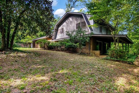 8 Acres Development Opportunity