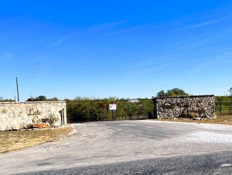 Land with Lake Comanche Views