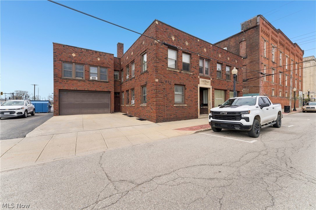 Barberton Mixed-Use Investment Opportunity