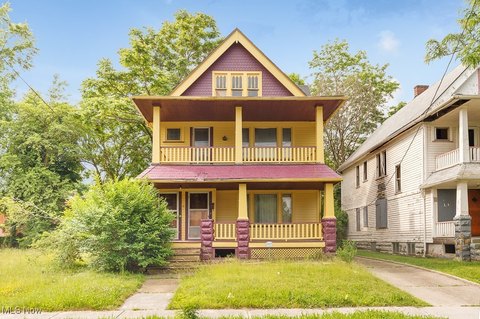 Spacious Updated Triplex, Cleveland, OH