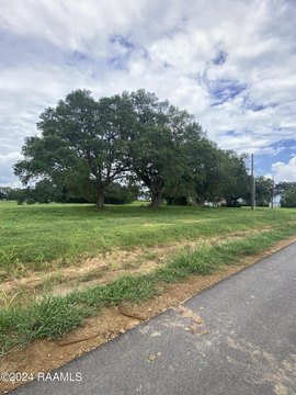 Residential Land in Maurice, LA