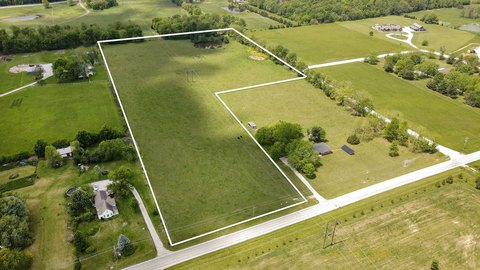 14 Acres on State Highway