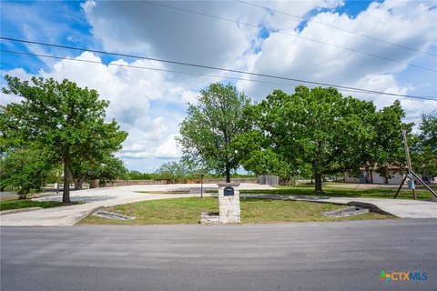 Land, Mountain City, TX
