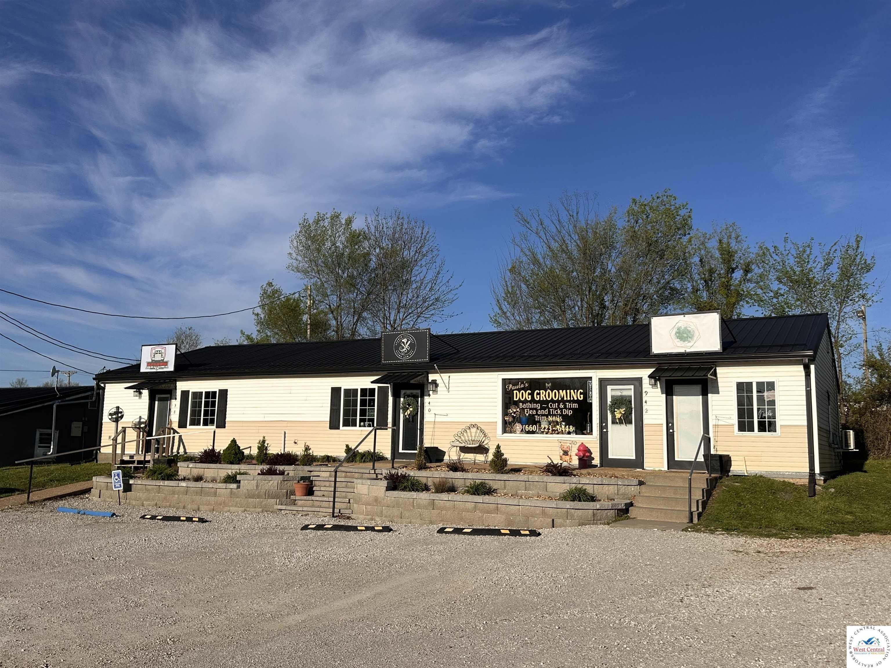 Remodeled Commercial Property in Warsaw