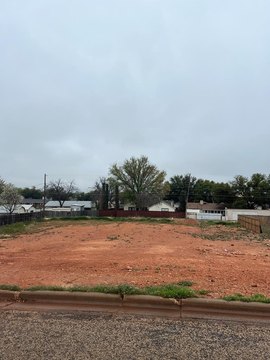 Residential Lot in College Hills