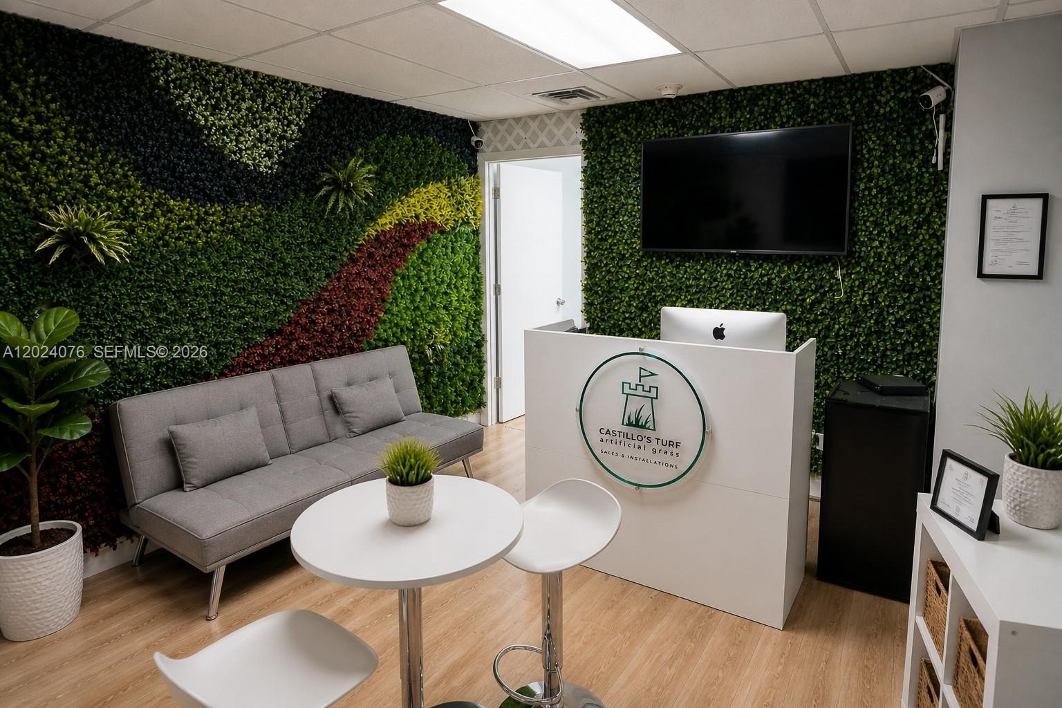 Virginia Gardens Office Unit