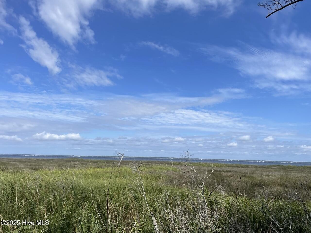 Waterfront Land in Merrimon Bay