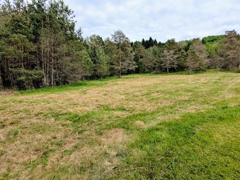 5.17 Acre Lot Near Town