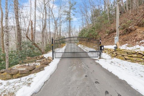 Glenville, NC Mountain Property