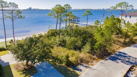 Waterfront Lot on Intracoastal Waterway