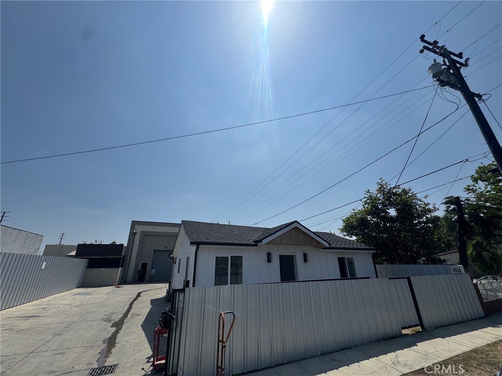 Bell Gardens Commercial Property Lease