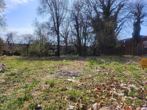 Land, PHILADELPHIA, PA