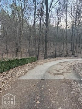 Residential Lot in Ridgepointe Subdivision