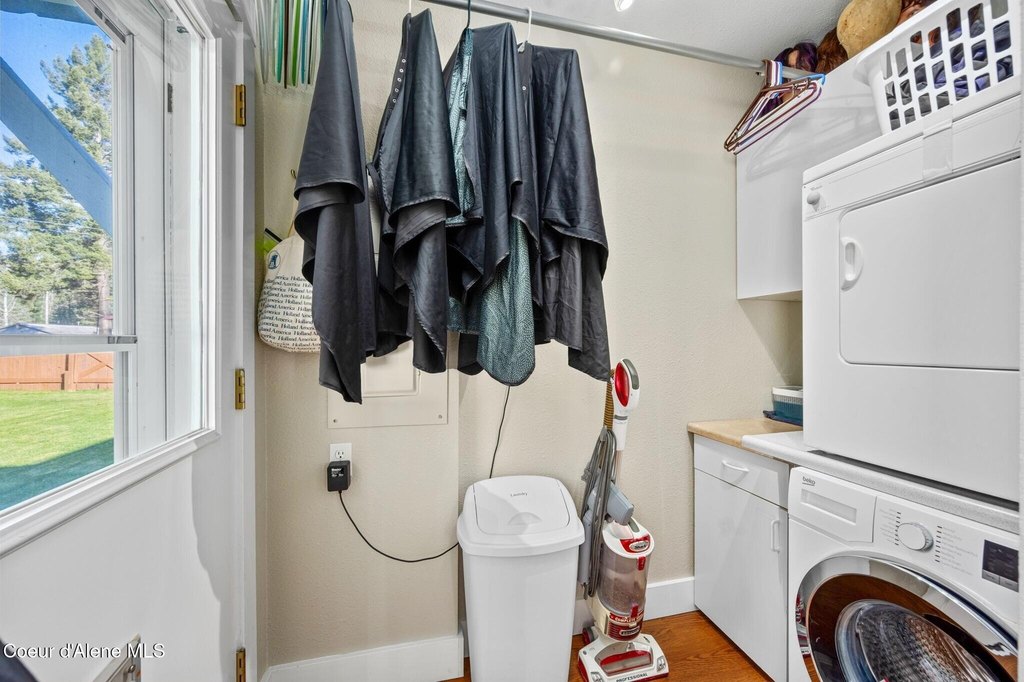 Picture 30