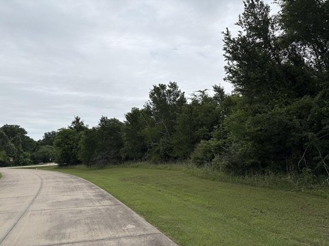 Residential Land in Shadow Lakes