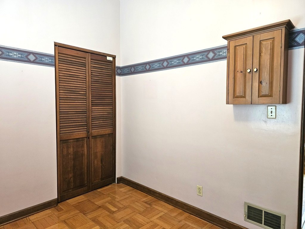 Picture 30