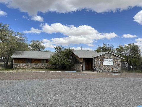 Versatile Commercial Building in Silver City