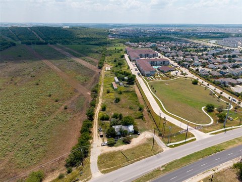 Unrestricted Land Parcel