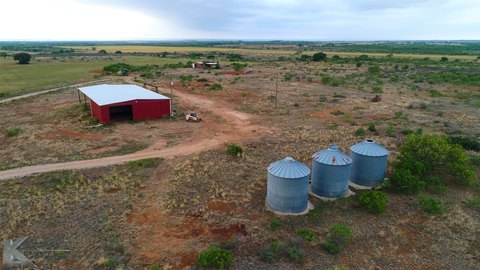 Hunting Ranch with Creek Access