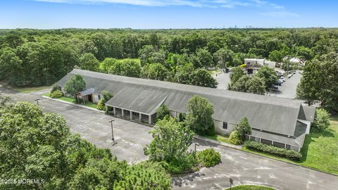 Galloway Commercial Building on 4 Acres