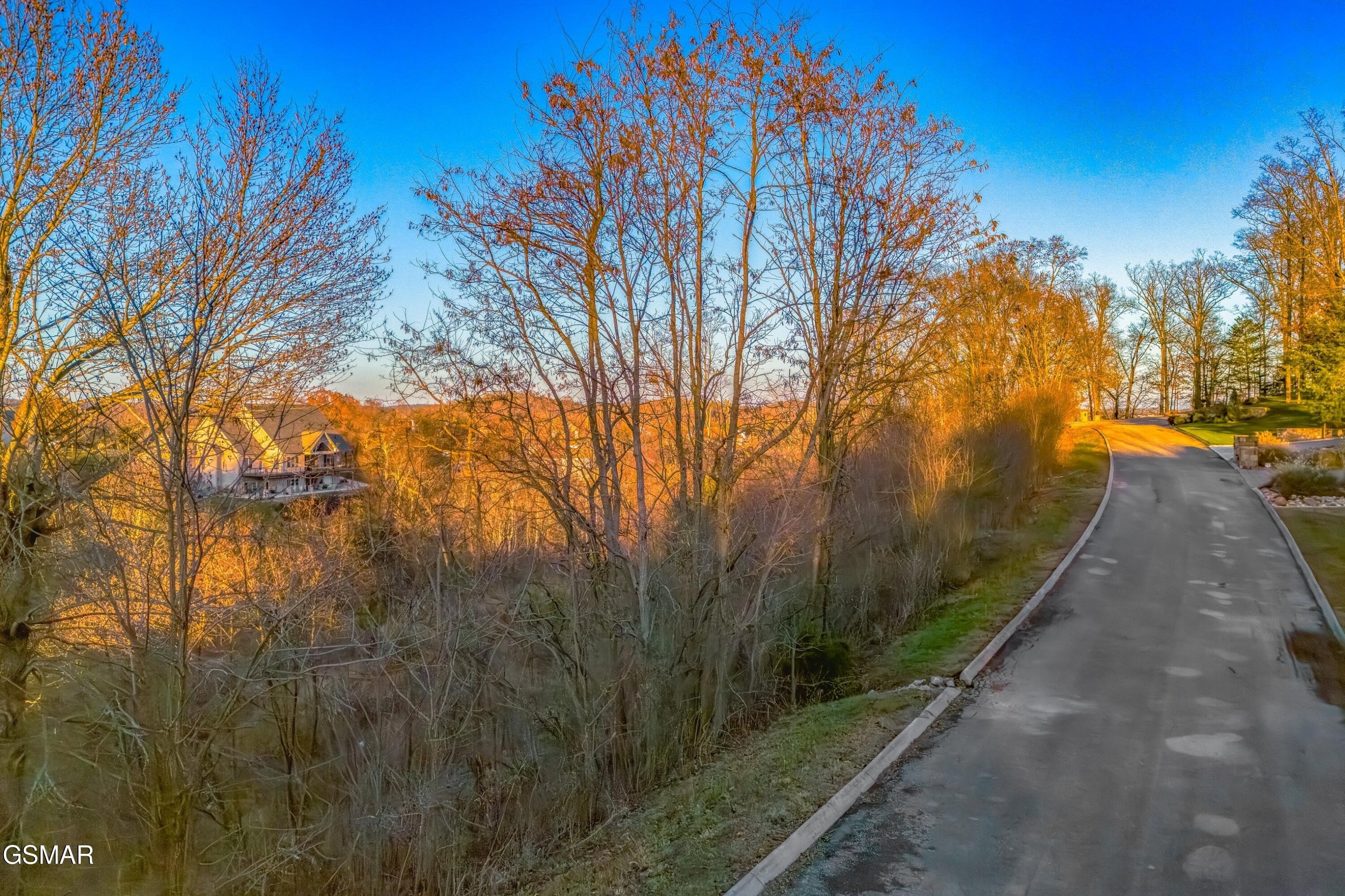 Lakefront Land in Dandridge, TN