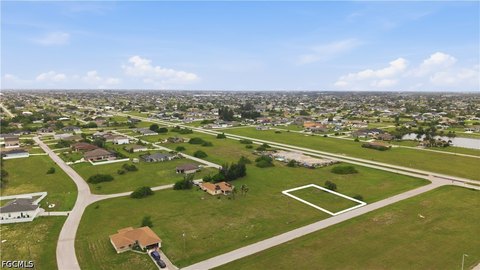 Vacant Commercial Lot For Sale