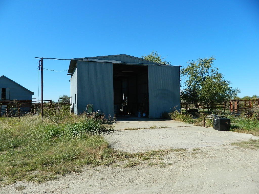Picture 3