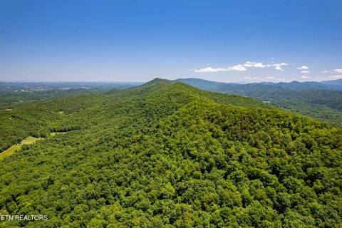 LAND - Maryville, TN