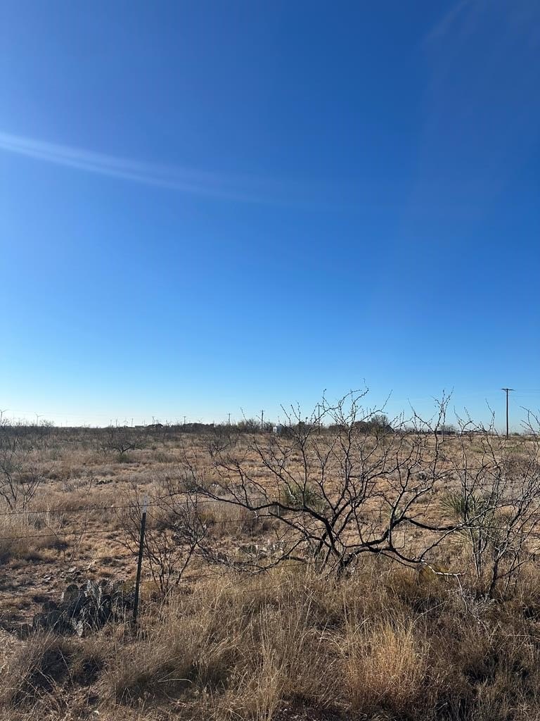 Residential Land in Round Estates