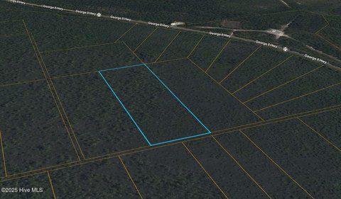 Winnabow Landlocked Residential Parcel