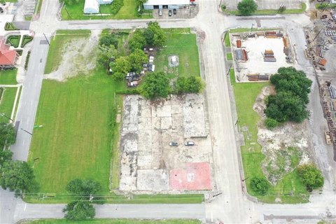 Beaumont Land in Historic District