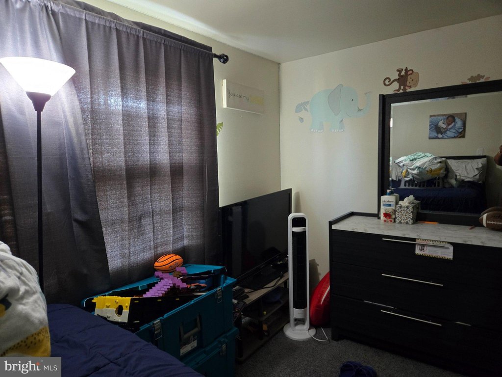 Picture 18