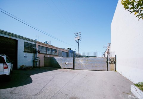 Oakland Industrial Property For Sale