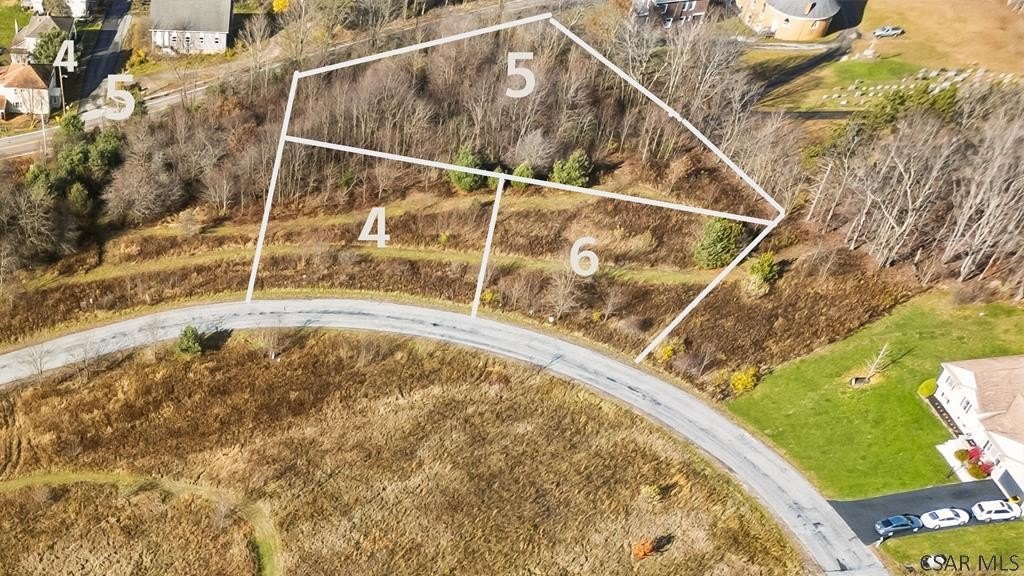 Residential Lots in Oak Crest