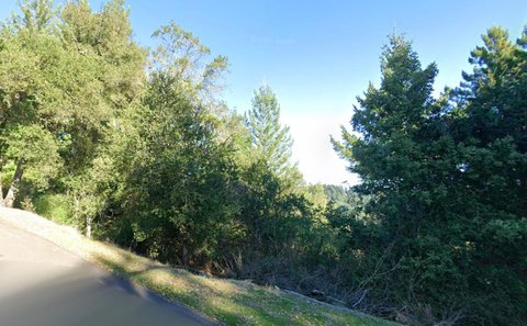 Land in Los Gatos Mountains