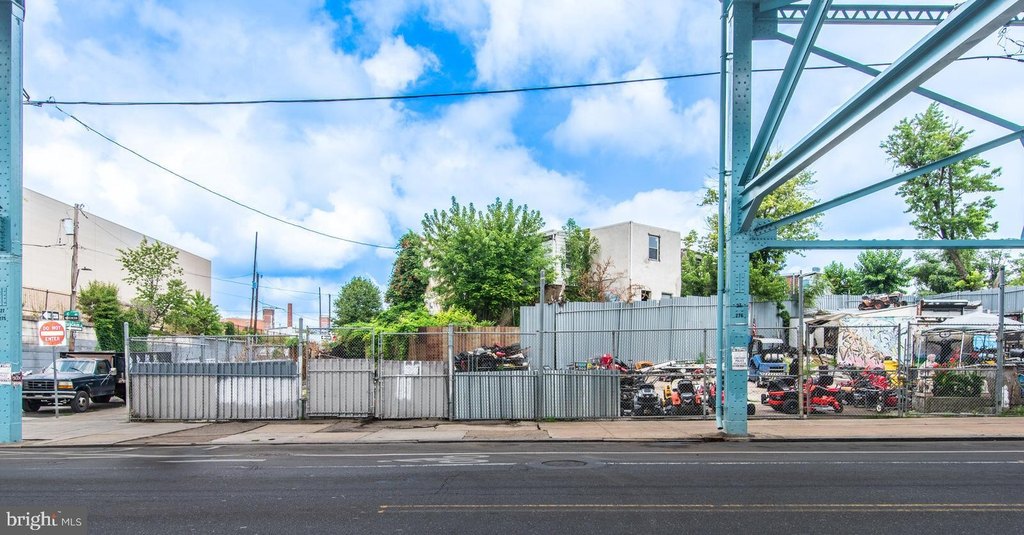 Picture 5
